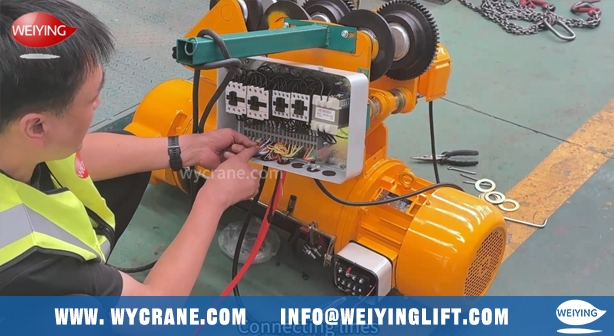 Electric wire rope hoist control box wiring connection